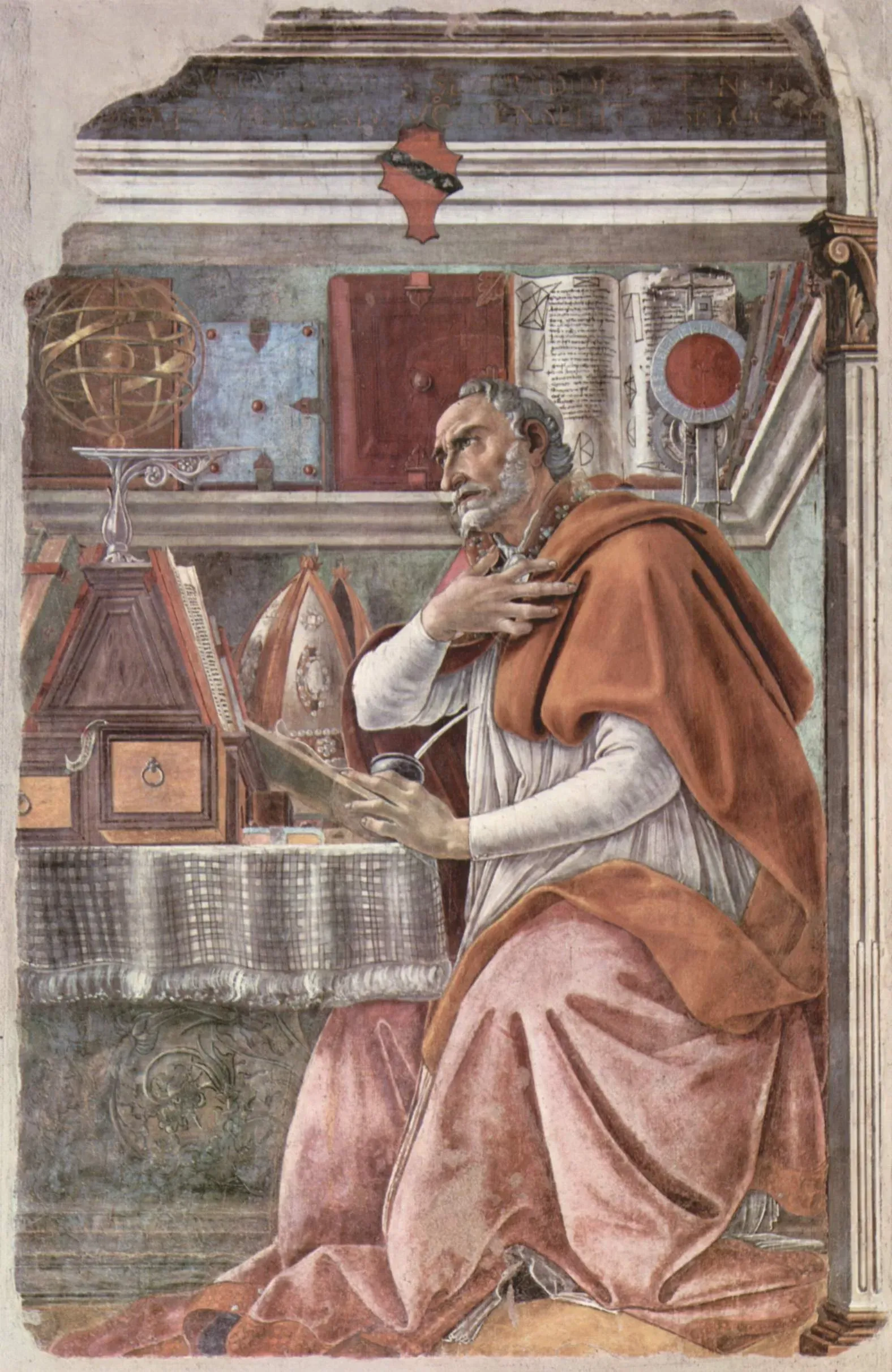 fresco de san agustín en su estudio: el obispo, con la mano en el pecho, entre libros, una esfera armilar y su mitra